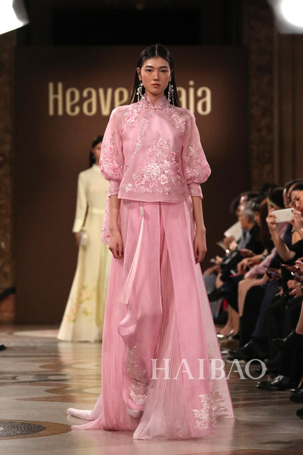 盖娅传说heavengaia2018春夏巴黎女装秀