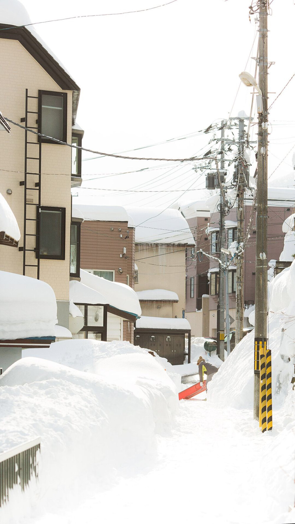 唯美白色雪景人文景观安卓手机壁纸