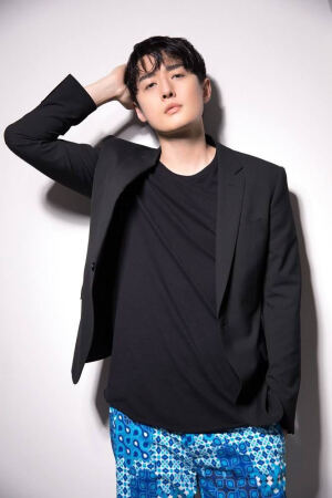 胡耘豪  豪哥的蓝色裤衩