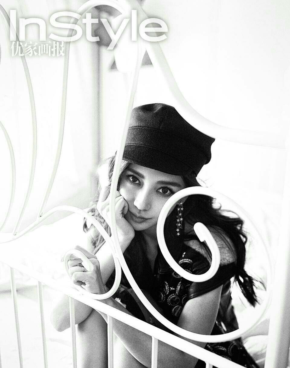  Time knows that you are my mortal lover.
时光深知你是我的致命爱人.——♡Angelababy 杨颖