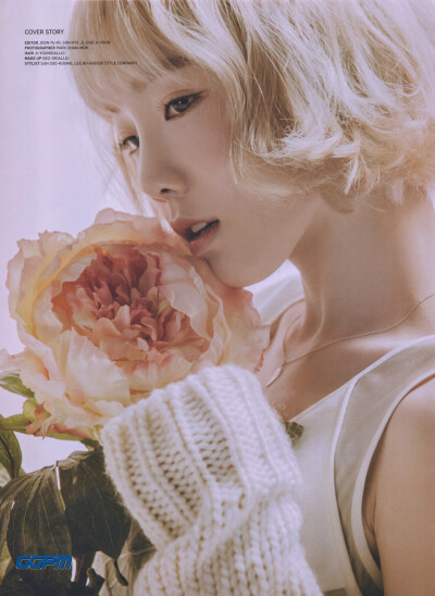 K WAVE 3月号 金泰妍 Taeyeon