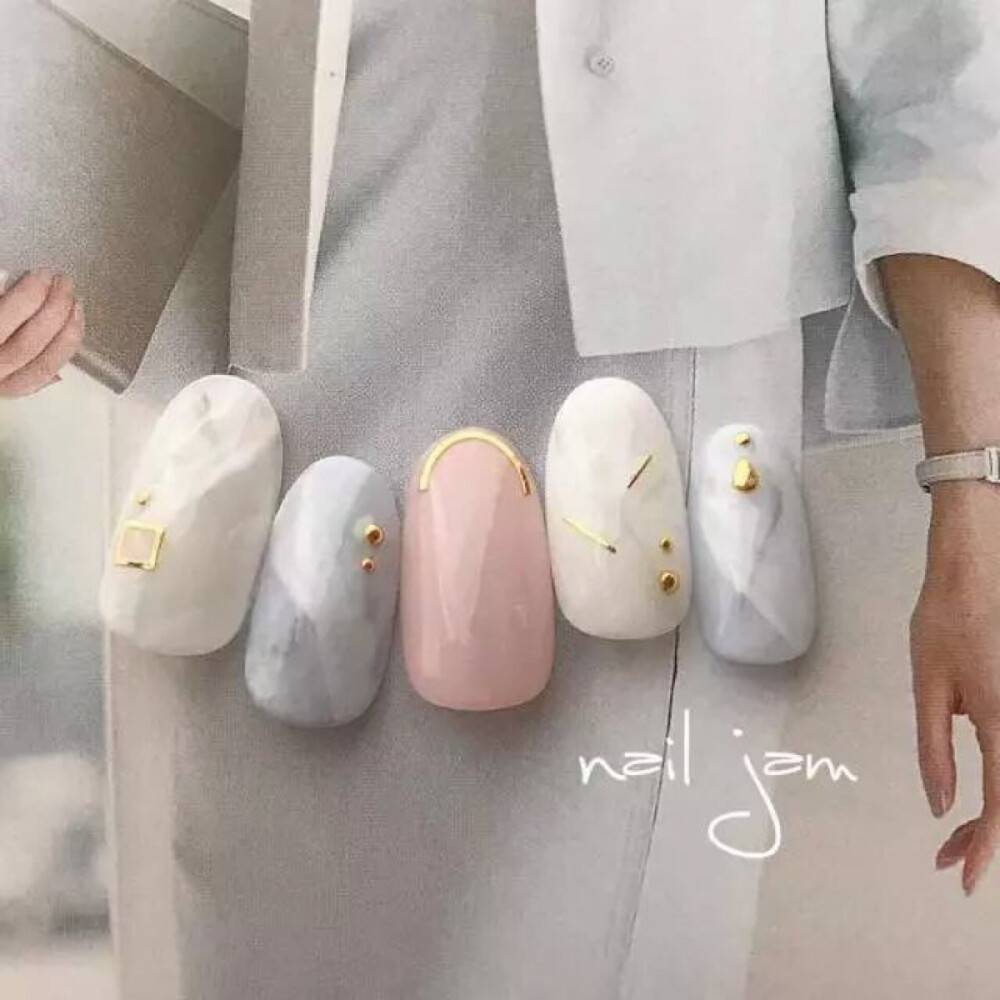 美甲