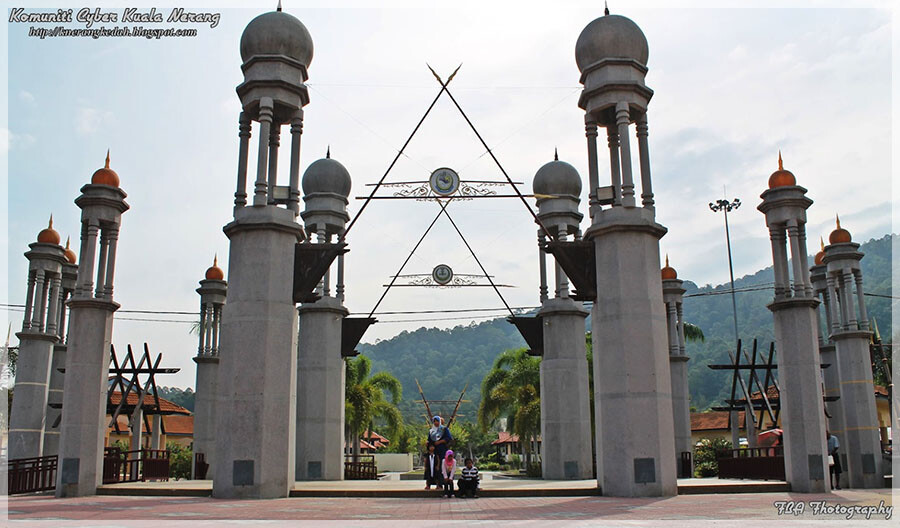 Malaysia Peninsular Beaches, Perak, Teluk Batik
马来西亚半岛海滩，霹雳州属，直落峇迪