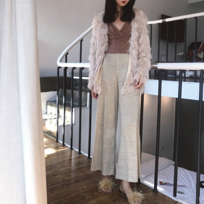 池衾 部位 半身