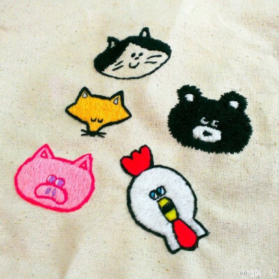 ナル | 絵を描いたり、刺繍を作ってみたり。 ​​​​