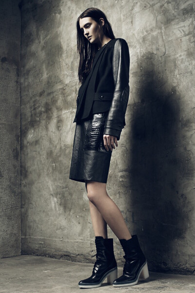 Alexander Wang 发布2013年早春度假系列LookBook