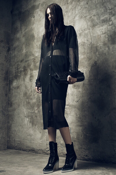 Alexander Wang 发布2013年早春度假系列LookBook