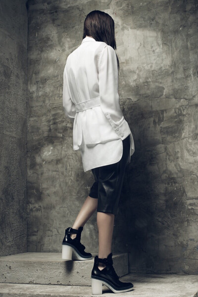 Alexander Wang 发布2013年早春度假系列LookBook