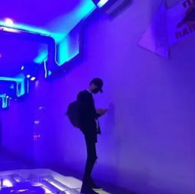 竹魂缘
#现代情侣头像#