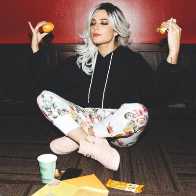 Halsey 