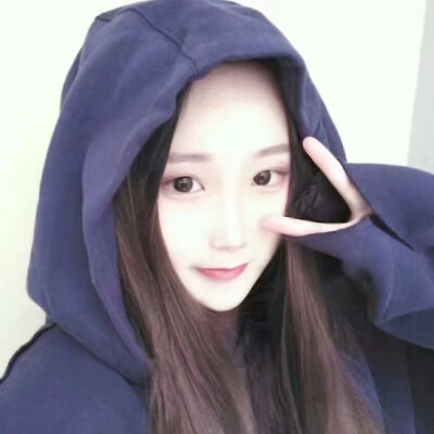 女生头像，一辈子短短几十年，我想努力抓住眼前的你