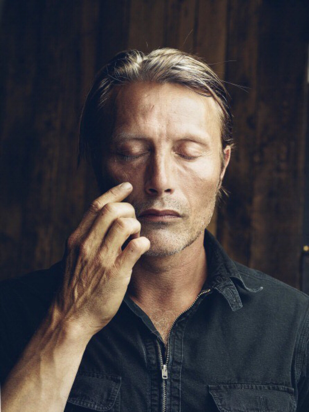 Mads Mikkelsen