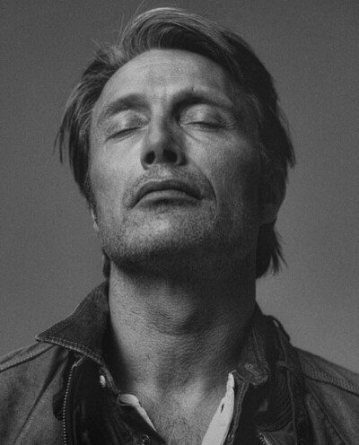 Mads Mikkelsen