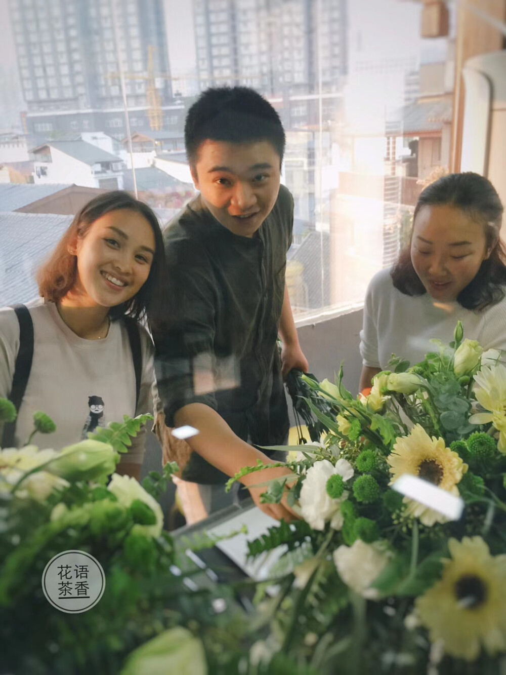 餐桌布景 长沙学花艺 餐桌花 插花 学花的小幸运 花语茶香