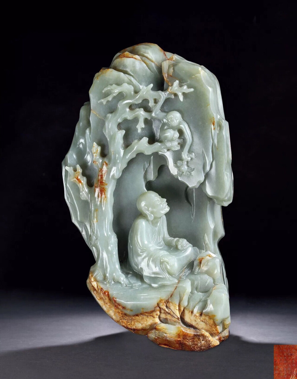 清中期 青玉雕御题诗拔纳拔西尊者
高28.5cm