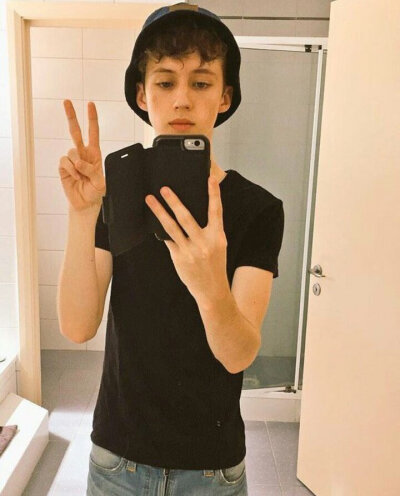 Troye Sivan