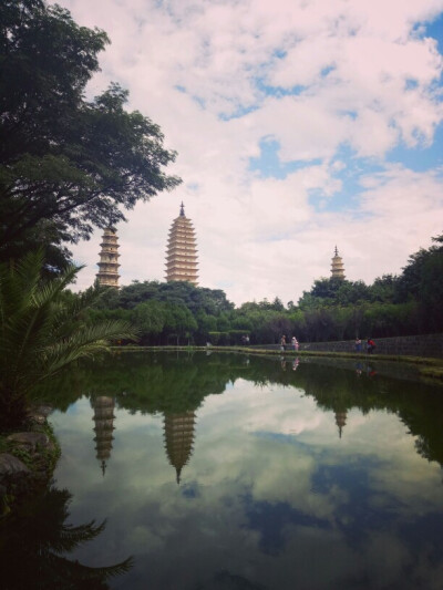 大理崇圣寺三塔