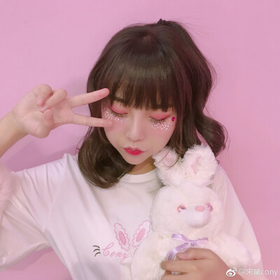 女头 闺蜜头像
宋黛cony
我在等风也等你