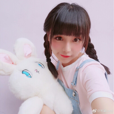 女头 闺蜜头像
宋黛cony
我在等风也等你