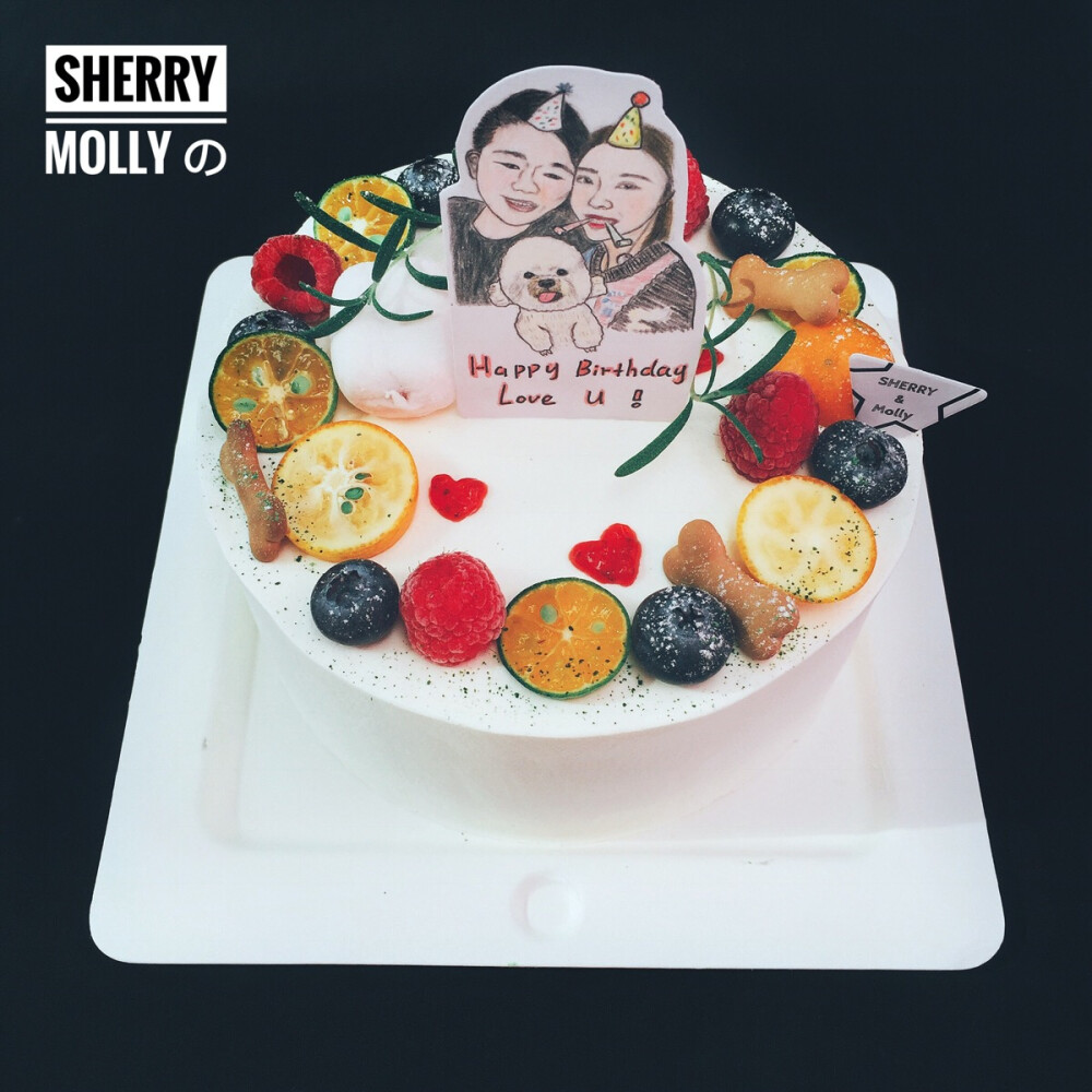 #SHERRY Molly家の下午茶#—『原味cake』提前很久就来订了给男票的生日cake 有心呢～想要清新浪漫一点哒 周围用了蓝莓 金橘 青皮橘 树莓 棉花糖装饰 中间用草莓酱画了小爱心～简单完美哟