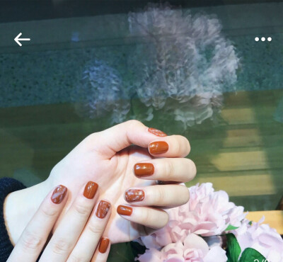 nail color