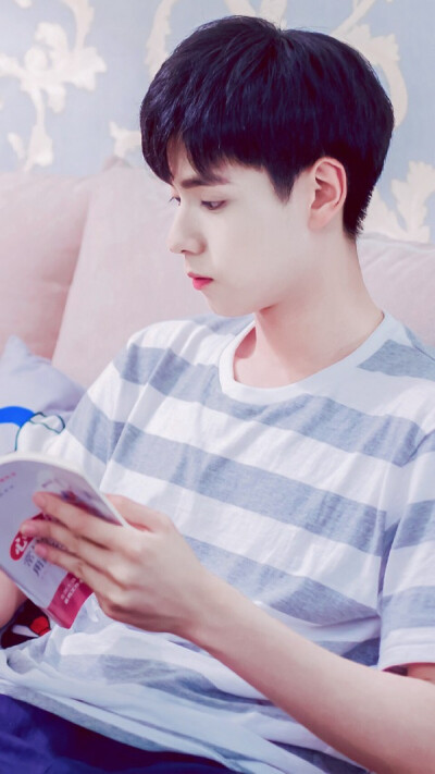 #致我们单纯的小美好#电视剧 胡一天 ♡