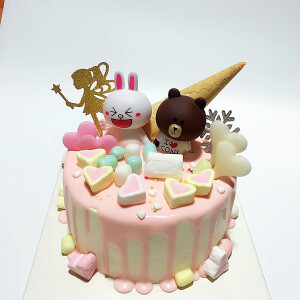 帅哥送女朋友的，要可爱点的粉粉的