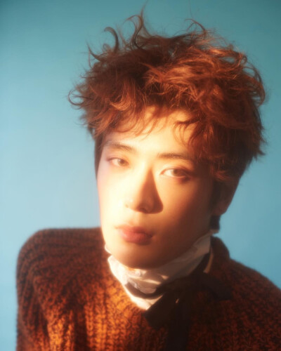 郑在玹 JaeHyun
1997年2月14日出生于韩国首尔
SM Entertainment 男团NCT、NCT U、NCT 127成员。