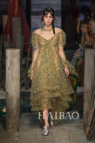 Erdem at London Fashion Week Spring 2017