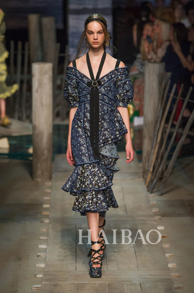 Erdem at London Fashion Week Spring 2017