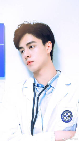 致我们单纯的小美好☁️


胡一天️and沈月️