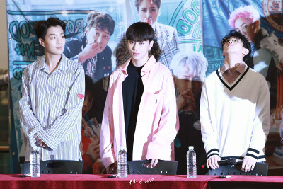 highlight
cr:logo