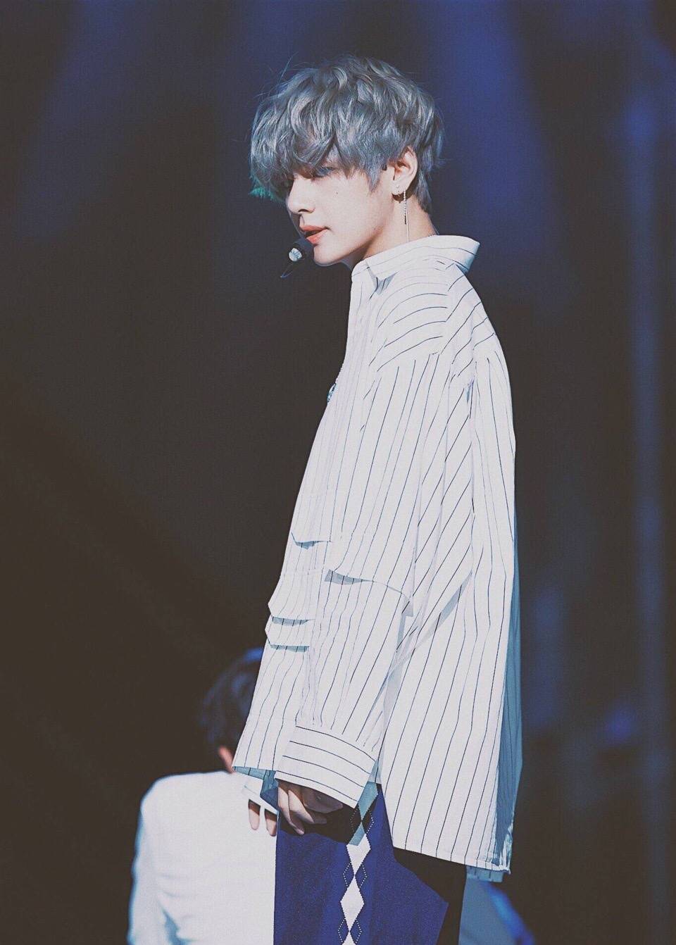 防弹少年团 bts 金泰亨 v 泰泰 cgv kth tae tae