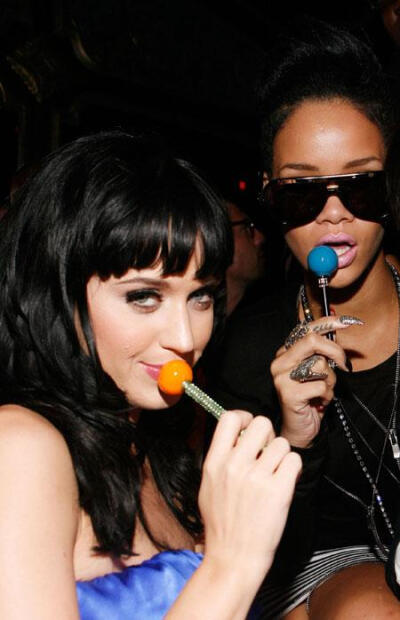 Katy Perry ＆Rihanna