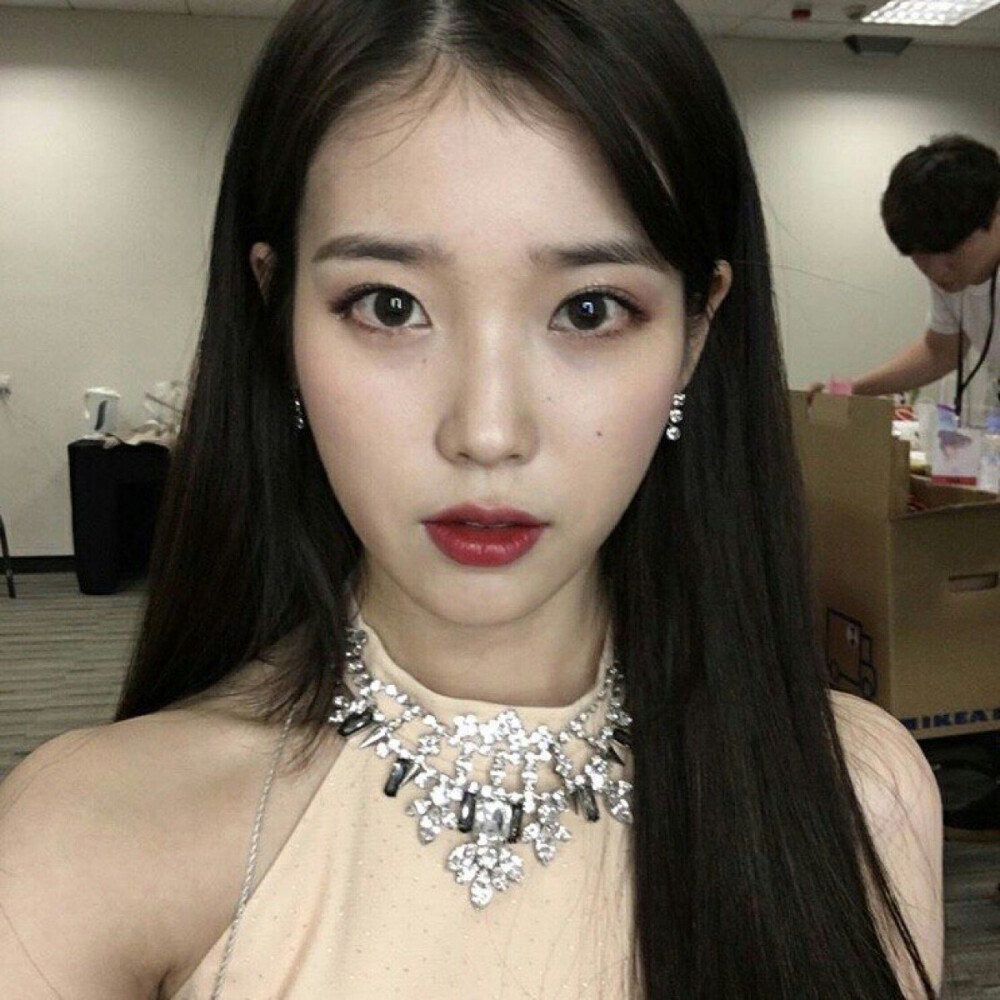 IU ❥