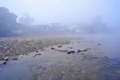 江南好，风景旧曾谙