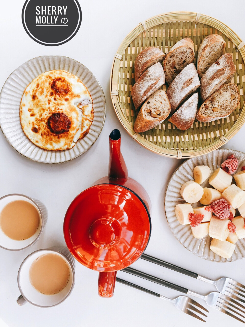 早～核桃包/荷包蛋/鸳鸯奶茶 自己做的奶茶 可能味道每次都不同 可是次次都好喝是真的