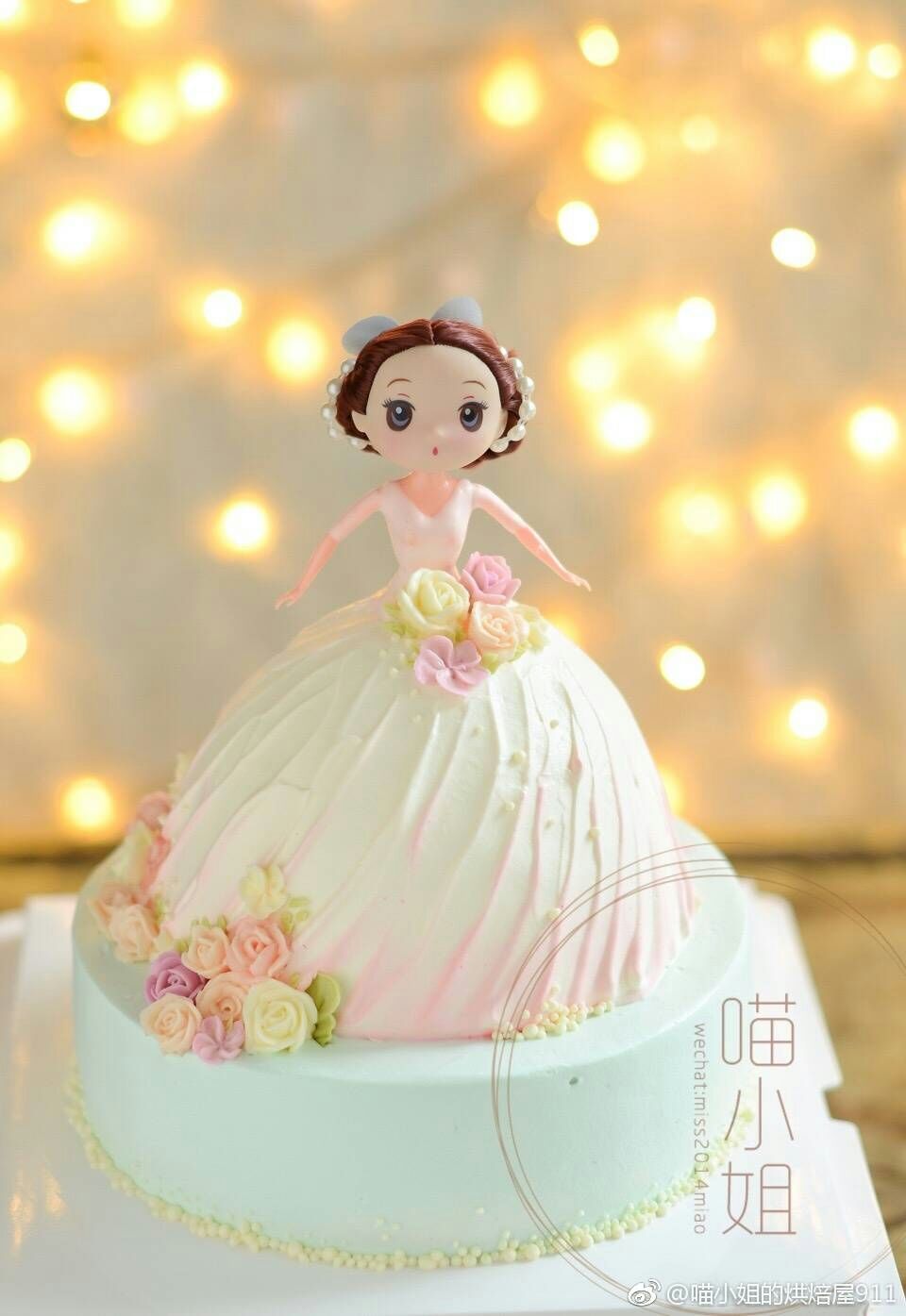 娃娃蛋糕