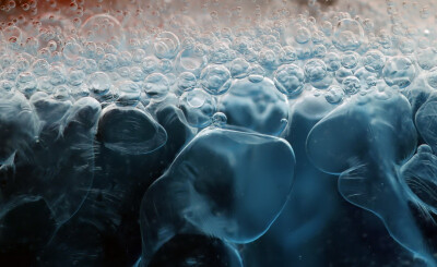 General 1920x1176 blue white liquid bubbles