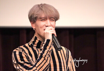 Yugyeom Cr: logo 