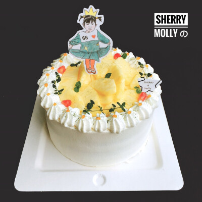 #SHERRY Molly家の下午茶#—『原味海绵cake』今天是老友的生日呢 爱她的人给她订了生日cake 特地嘱咐 说放一些凤梨装饰～我很认真的满足了这个小要求 做了一只特别粉嫩可爱的cake来衬她这个公主look✌生日快乐哟～