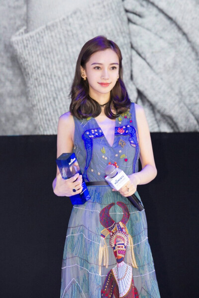 Angelababy