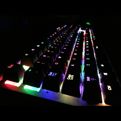 美商海盗船Corsair K70 LUX 游戏机械键盘，青/红/茶轴