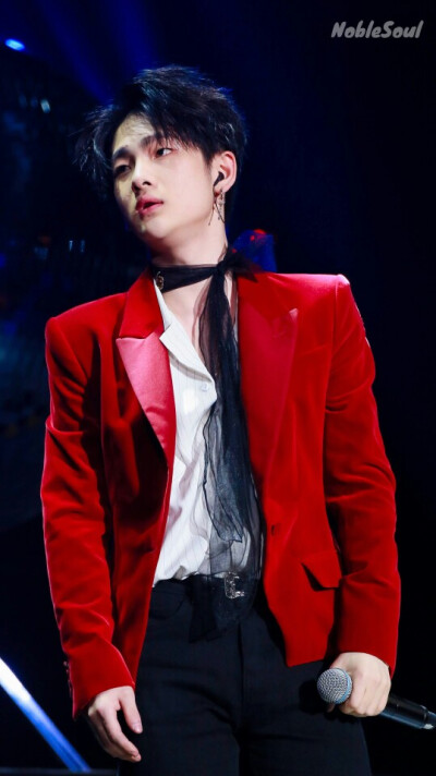 周震南 震四方 南极星 永不荒