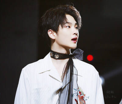 周震南 震四方 南极星 永不荒