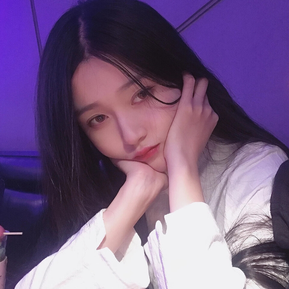 女头
