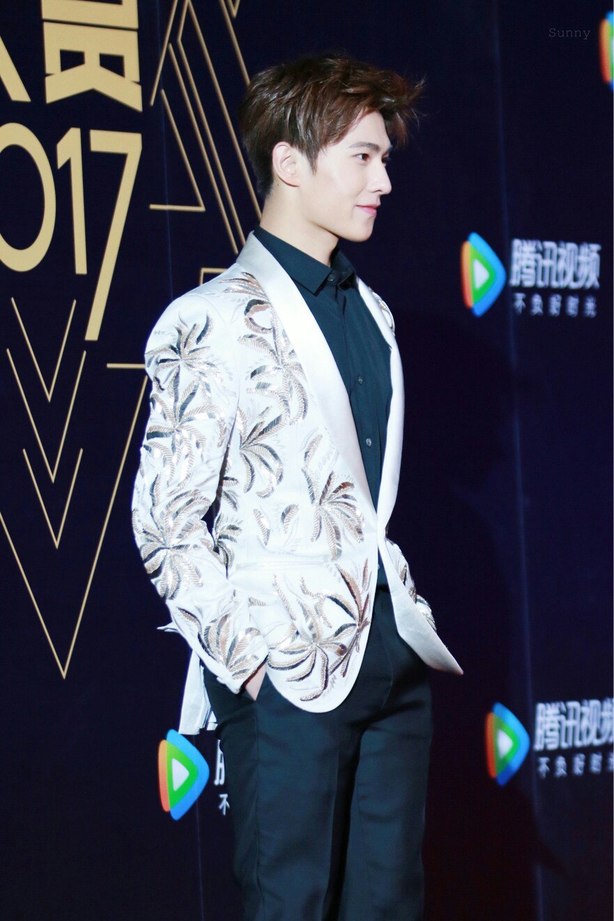 杨洋171203腾讯星光大赏