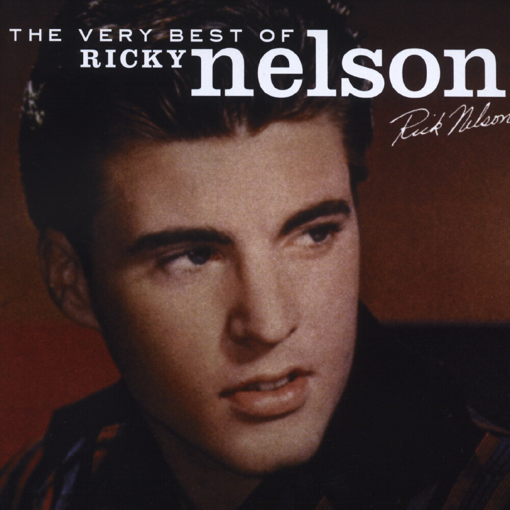 Ricky Nelson - Lonesome Town
There's a place where lovers go，
有一个地方，爱侣们常常结伴而往，
To cry their troubles away，
在那里用泪水洗去忧愁，
And they call it Lonesome Town，
他们唤那儿做寂寞之镇。 