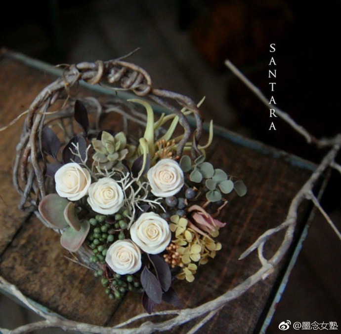 微观世界中的软陶泥土，揭秘见图五。ins：miniature_clay_flower ​​​​