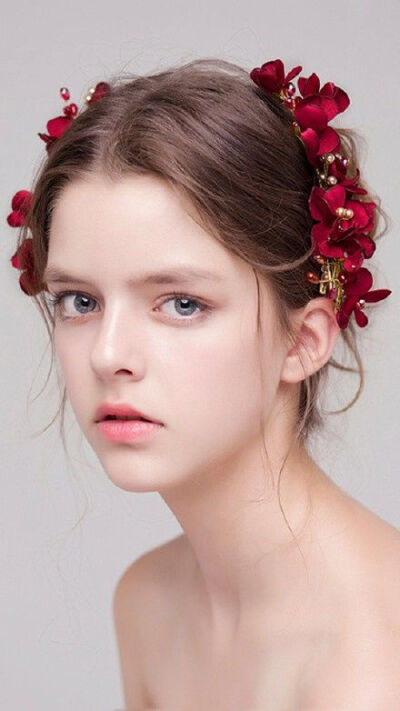 好美 留着以后结婚的时候给化妆师看